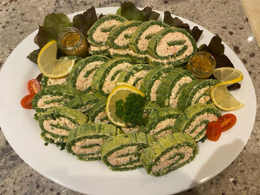 Lachs-Spinat-Rolle