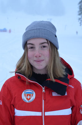Nele / Ski- und Snowboardlehrerin