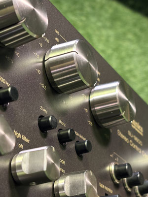 technics-su-9600-vorverstaerker-gesamtansicht.jpg
