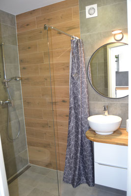 Badezimmer im 4 Personen Zimmer
