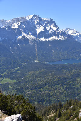 Zugspitze und Eibsee