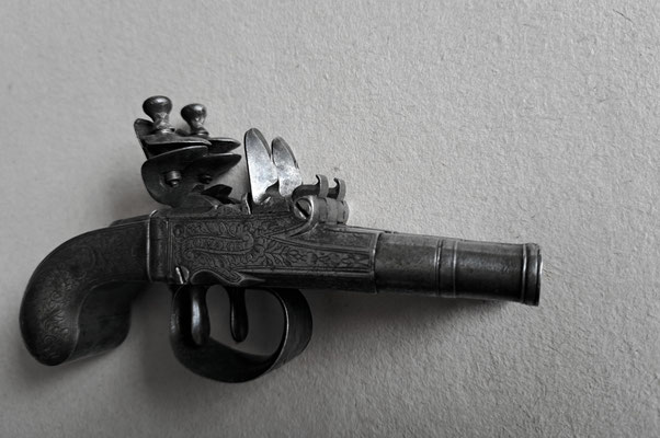 pistolet a silex CH Gallas details canons et platines 