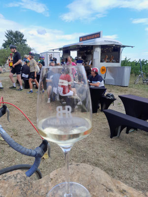 Weinprobe gegen die Dehydration