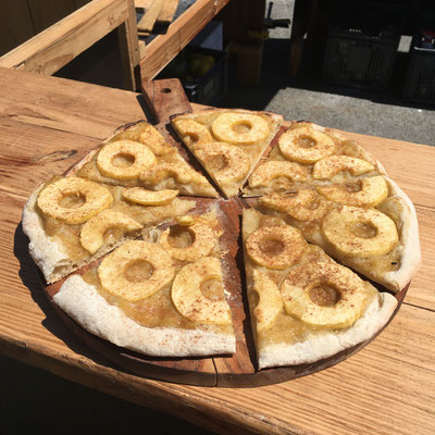 tarte fine aux pommes & à la cannelle - Le Bar à Pizzas de Walter