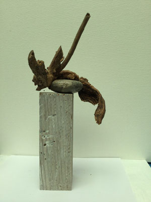 Frank Talloenm, 16x11x31, Wood/Stone, 2015.S32