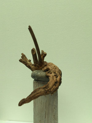 Frank Talloen, 16x11x31, Wood/Stone, 2015.S32