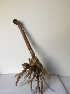 Frank Talloen, 24,5x33x42,5, Wood/Stone, 2015.S36