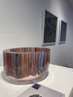 CCAA Studioglas glaskunst glasgalerie glassart blownglass handblown kunsthandwerk unikat collect köln cologne angewandt kunst sammlung ausstellung design paperweight briefbeschwerer exhibition verresoufflé galerieduverre interiordesign 