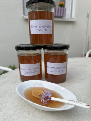 Hausgemachte Marmelade beim Frühstücksbuffet