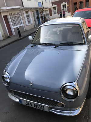 Nissan Figaro, Rare Très Rare