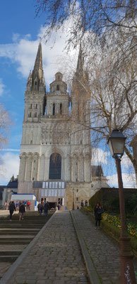 Cathédrale Saint-Maurice: art gothique angevin