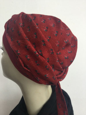 Wi 45 - Bajazzo Wolle - antikes Blumenmotiv