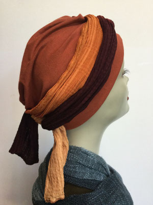 So 29zg - Turban Nizza mit Schlaufe - rostfarben mit Dunkelrot
