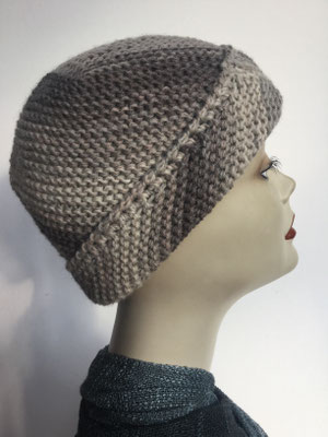 Wi 104 - High-Tech Supermodell  gestrickt - taupe, Ton in Ton - Kopfbedeckung nach Chemo 