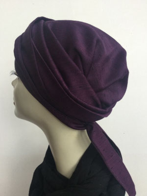 Wi 49d - Bajazzo Wolle - edel aubergine, sehr feiner Stoff