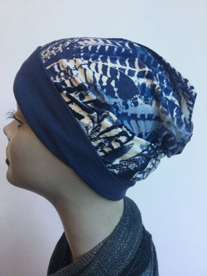 So 69d - Beanie  Schlumpfmütze einfach - blauweiss abstrakt