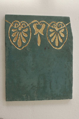 Sgraffito in grüner Kalkglätte, vergoldet - ein Kurs bei Alina Cesár