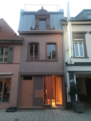 Reaktivierung eines 300 Jahre alten Hauses in der Fußgängerzone Grünstadt