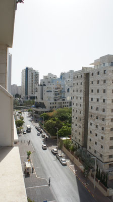 Le kikar au bout de la rue