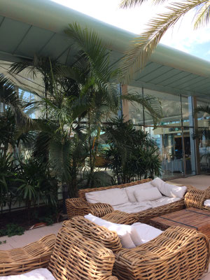 Lounge im Innenhof