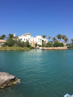 Lagune mit Privatvilla