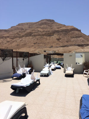 "gepflegte" Dachterrasse Hotel OASIS