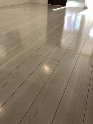 UVフロアコーティング宜野湾市