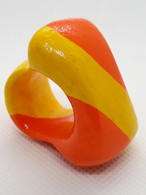 dinghy / Ringkopf 2 cm x 4 cm, Acrylfarbe 