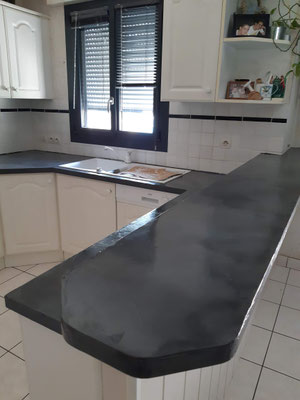 #Après plan de travail cuisine béton ciré Réalisation Déco & Corinnerie(s) pour Mme C.