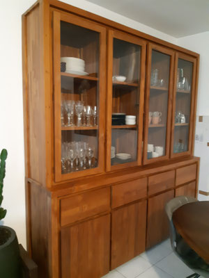 Rénovation Déco & Corinnerie(s) | AVANT Vaisselier double corps vitrine en bois exotique