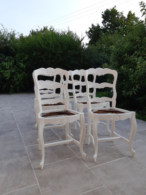 #Après Chaises style Louis XVI assise paille réalisation Déco & Corinnerie(s)