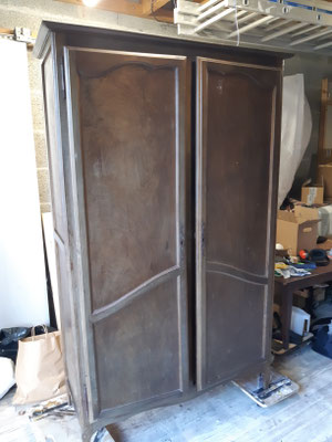 Rénovation Déco & Corinnerie(s) | AVANT Armoire Parisienne très abîmée