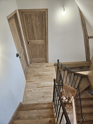 Escalier deux quarts tournants