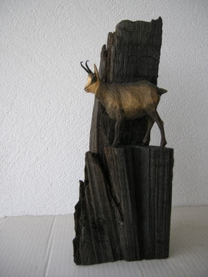 Gämse Holzskulptur