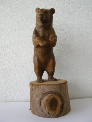 Bär Skulptur Paul Widmer