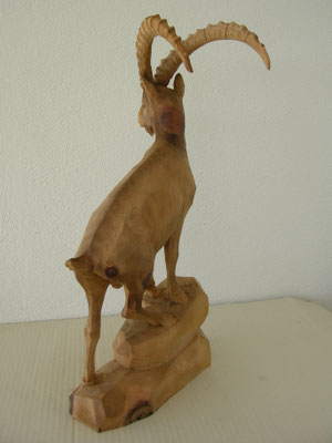 Steinbock Skulptur