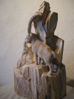 Steinbock Holzskulptur