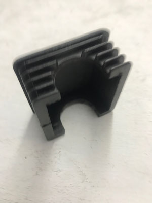 --+Tapon para Poste Asiento Aparato de Ejercicio FORZA Uno SP-0803-58 de 4x4 cms $25 MXN c/u  REPSPOF021