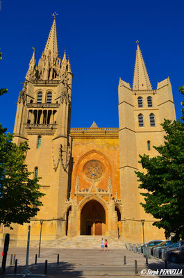 Cathédrale Notre-Dame-et-Saint-Privat de Mende, préfecture du département de la Lozère