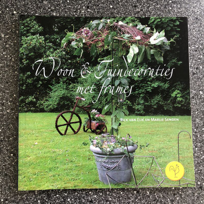 €3,00 incl. BTW/TVA/VAT, excl. transport costs RESERVED