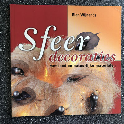 €3,00 incl. BTW/TVA/VAT, excl. transport costs RESERVED