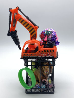 110 Colonization  8cm x 14cm x 23cm  Mixed Media  2020