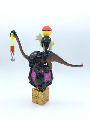 48 Red Dot Award  22cm x 8cm x 23.5cm   Mixed Media  2020