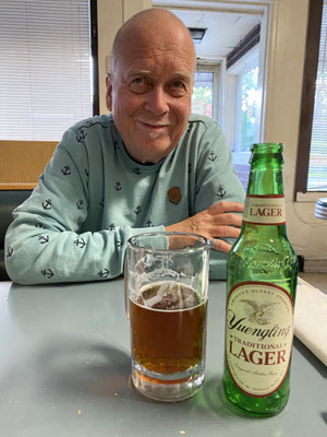 Exkurs: Kein Chinesenbier! Yuengling ist ein Bier der von David Jüngling 1829 in Pottsville als Eagle Brewery gegründeten ältesten Brauerei Nordamerikas. Schmeckt lecker!