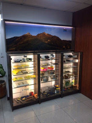 Muebles especializados para exhibision de producto