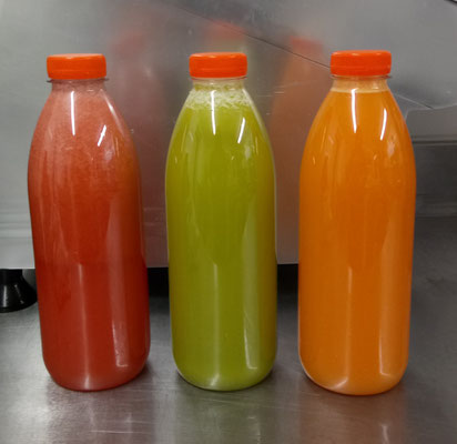 Jus de fruits en bouteille d'un litre