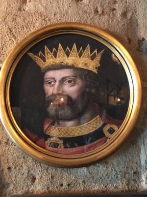 Im Pub: Porträt von Roger Mortimer