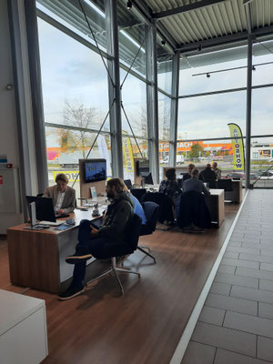 Automotive Sales Event bij Van den Udenhout - Brabant, officieel dealer van Volkswagen, Audi, SEAT en Škoda - september 2025 - 701 verkochte auto's in 14 dagen