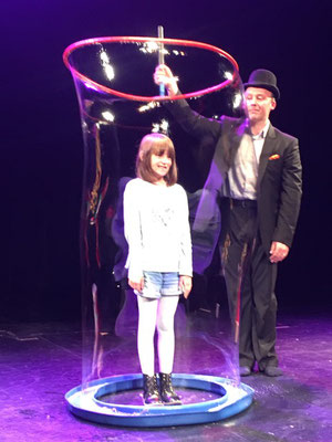 Magicien- Spectacle interactif pour les écoles à Paris