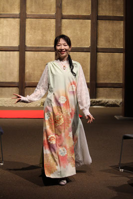訪問着からエプロンドレス